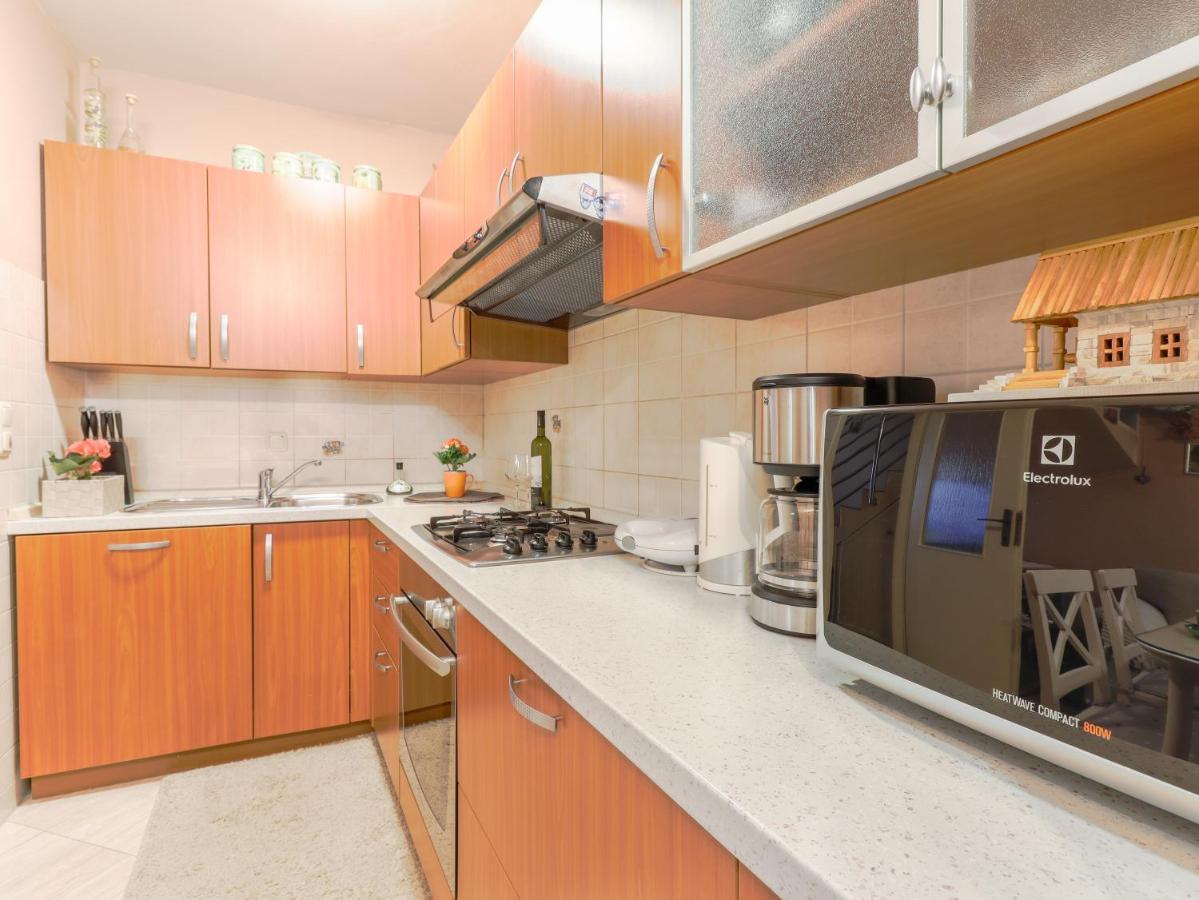 City Center 3 Bedroom Apartment Vrsar Bagian luar foto