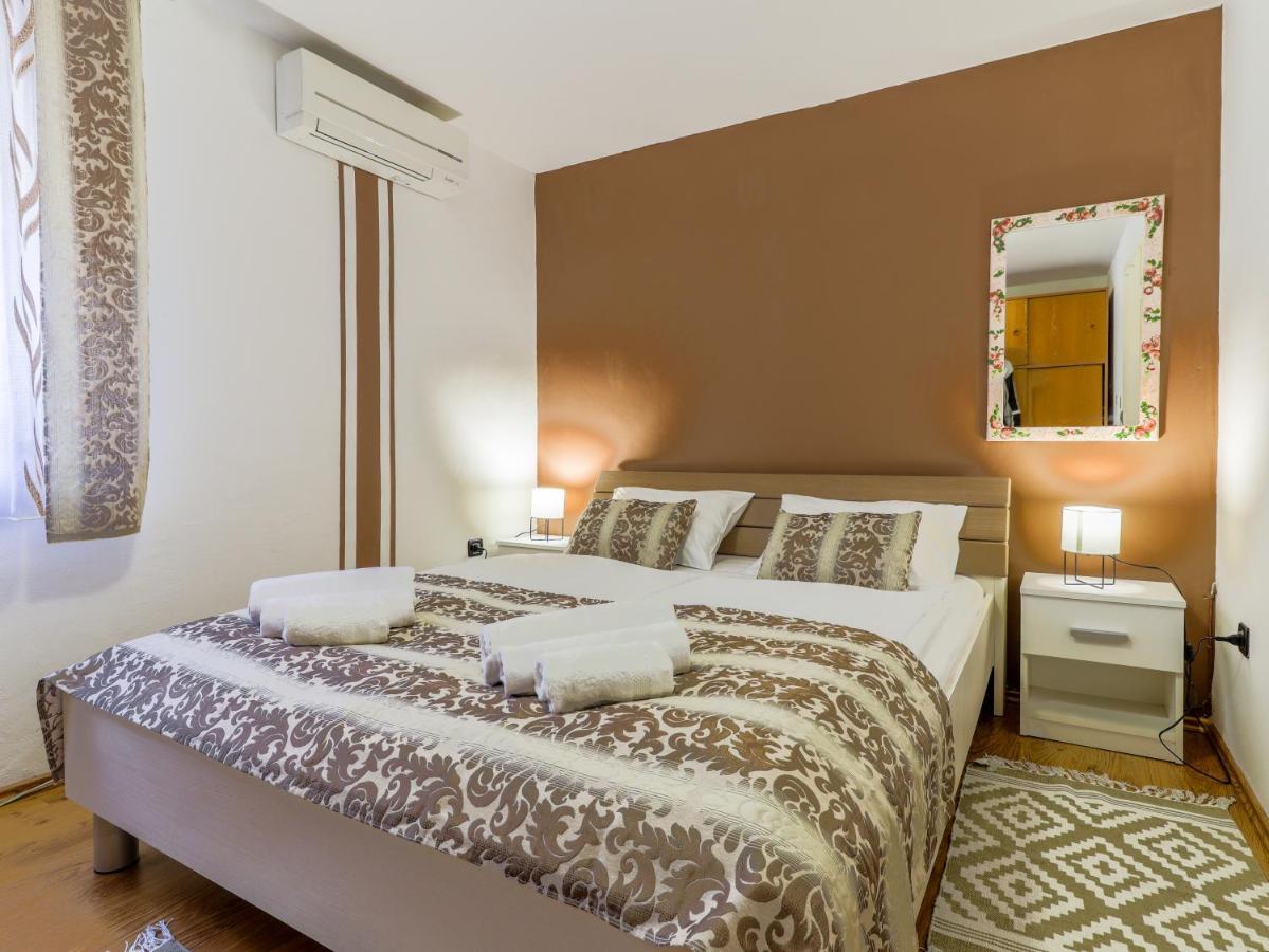 City Center 3 Bedroom Apartment Vrsar Bagian luar foto